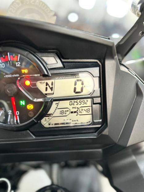 SUZUKI V-Strom DL 650 XT, Foto 3