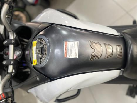 SUZUKI V-Strom DL 650 , Foto 4