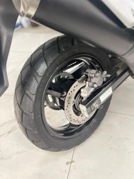 SUZUKI V-Strom DL 650 , Foto 5