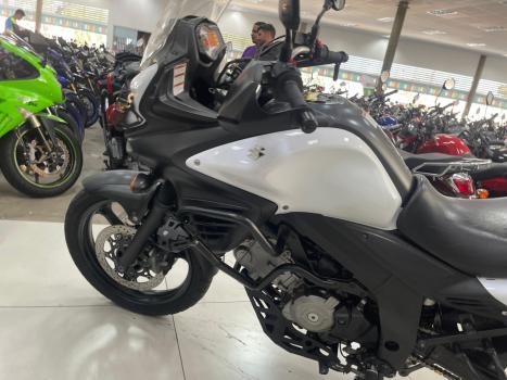 SUZUKI V-Strom DL 650 , Foto 9