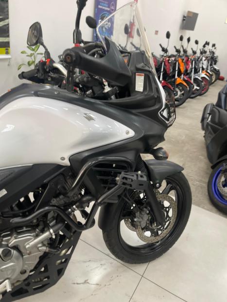 SUZUKI V-Strom DL 650 , Foto 10