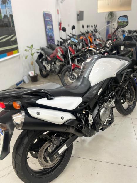 SUZUKI V-Strom DL 650 , Foto 11