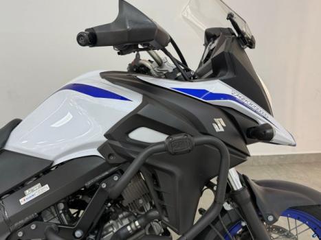 SUZUKI V-Strom DL 650 ABS, Foto 2