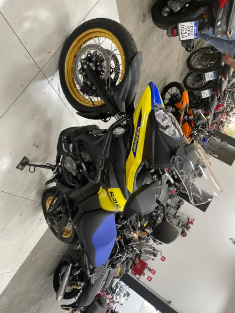 SUZUKI V-Strom DL 650 XT, Foto 5