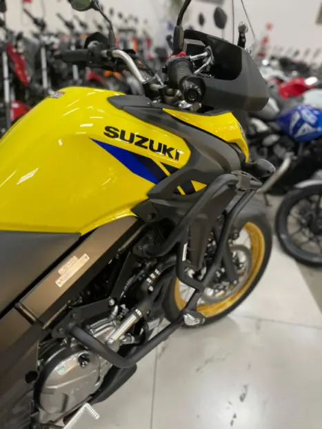 SUZUKI V-Strom DL 650 XT, Foto 9