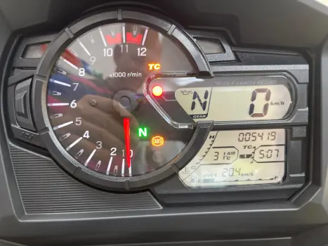 SUZUKI V-Strom DL 650 XT, Foto 13