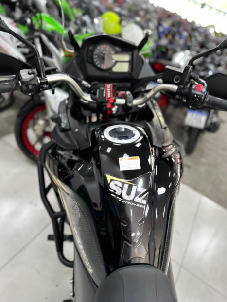 SUZUKI V-Strom DL 650 XT, Foto 4