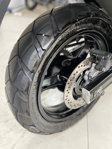SUZUKI V-Strom DL 650 , Foto 4