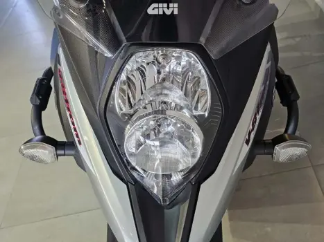SUZUKI V-Strom DL 650 XT, Foto 15