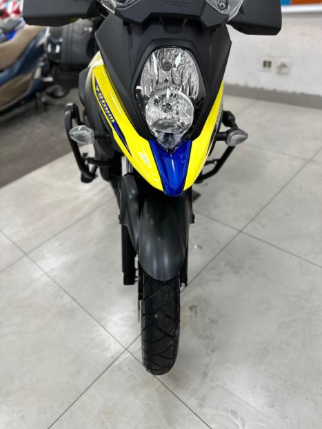 SUZUKI V-Strom DL 650 XT, Foto 2