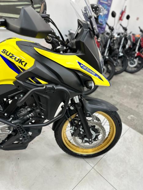 SUZUKI V-Strom DL 650 XT, Foto 4