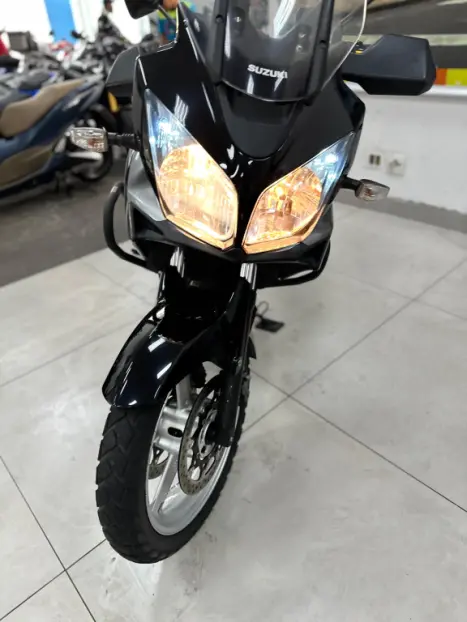 SUZUKI V-Strom DL 650 , Foto 7