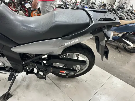 SUZUKI V-Strom DL 650 , Foto 10