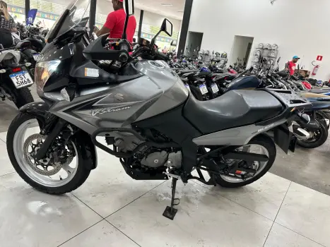 SUZUKI V-Strom DL 650 , Foto 11