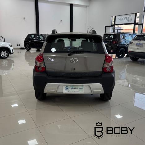 TOYOTA Etios Cross 1.5 16V 4P FLEX AUTOMTICO, Foto 9