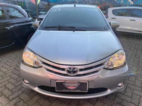 TOYOTA Etios Hatch 1.3 16V 4P FLEX X, Foto 2