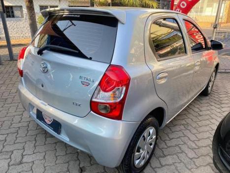 TOYOTA Etios Hatch 1.3 16V 4P FLEX X, Foto 7