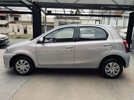 TOYOTA Etios Hatch 1.5 16V 4P FLEX XS, Foto 4