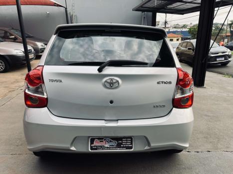 TOYOTA Etios Hatch 1.5 16V 4P FLEX XS, Foto 6