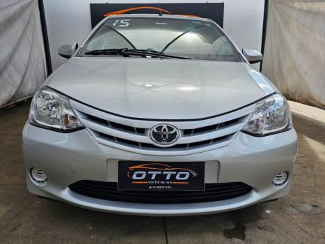 TOYOTA Etios Hatch 1.3 16V 4P FLEX X, Foto 2