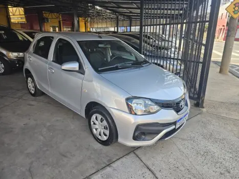 TOYOTA Etios Hatch 1.3 16V 4P FLEX X, Foto 11