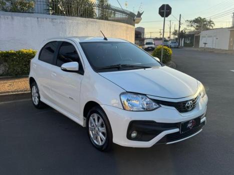 TOYOTA Etios Hatch 1.5 16V 4P FLEX XLS AUTOMTICO, Foto 3
