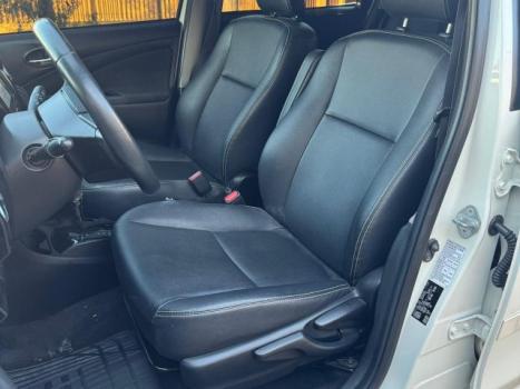 TOYOTA Etios Hatch 1.5 16V 4P FLEX XLS AUTOMTICO, Foto 4