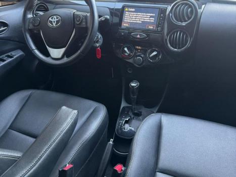 TOYOTA Etios Hatch 1.5 16V 4P FLEX XLS AUTOMTICO, Foto 5