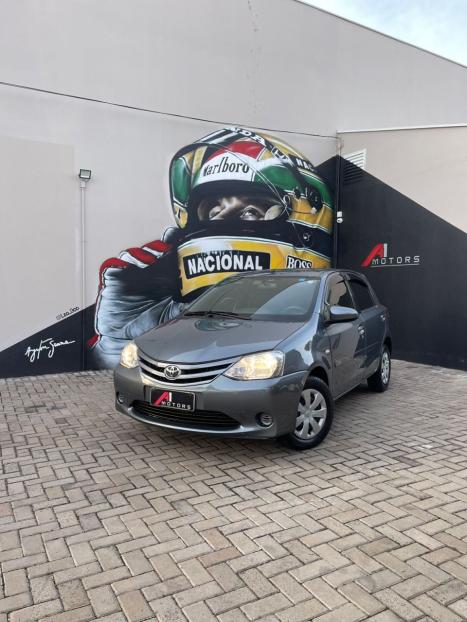 TOYOTA Etios Hatch 1.5 16V 4P FLEX XS, Foto 1