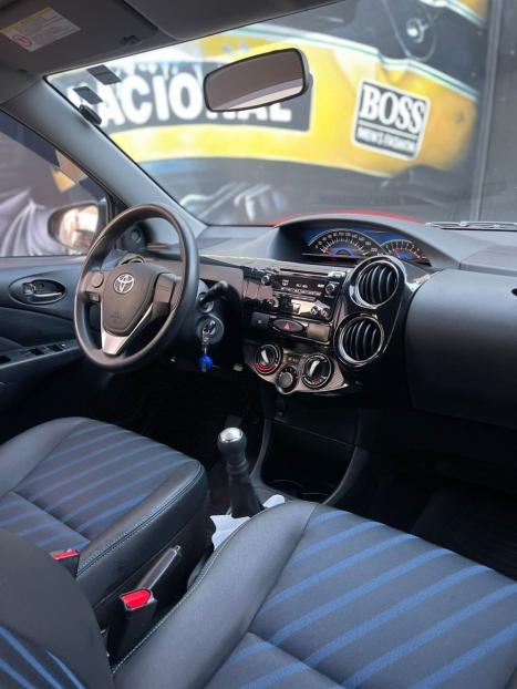 TOYOTA Etios Hatch 1.5 16V 4P FLEX XS, Foto 10