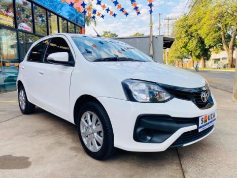 TOYOTA Etios Hatch 1.5 16V 4P FLEX X PLUS AUTOMTICO, Foto 2