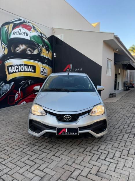 TOYOTA Etios Hatch 1.5 16V 4P FLEX XS, Foto 3