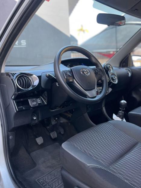 TOYOTA Etios Hatch 1.5 16V 4P FLEX XS, Foto 18