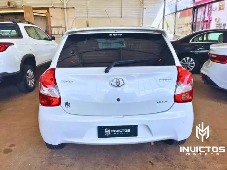 TOYOTA Etios Hatch 1.5 16V 4P FLEX XS, Foto 5