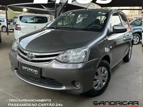 TOYOTA Etios Hatch 1.5 16V 4P FLEX XS, Foto 1