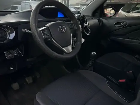 TOYOTA Etios Hatch 1.5 16V 4P FLEX XS, Foto 14