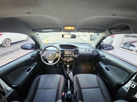 TOYOTA Etios Hatch 1.3 16V 4P FLEX X, Foto 5