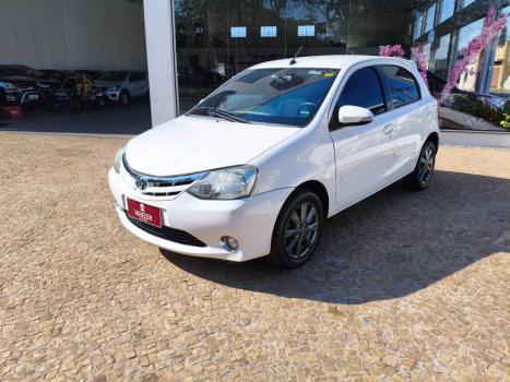 TOYOTA Etios Hatch 1.5 16V 4P FLEX XLS AUTOMTICO, Foto 5