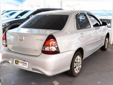 TOYOTA Etios Sedan 1.5 16V 4P FLEX X, Foto 6