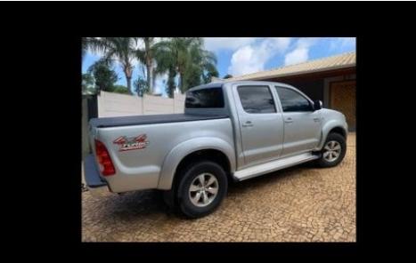 TOYOTA Hilux Caminhonete 3.0 4P SR 4X4 TURBO DIESEL CABINE DUPLA AUTOMTICO, Foto 3