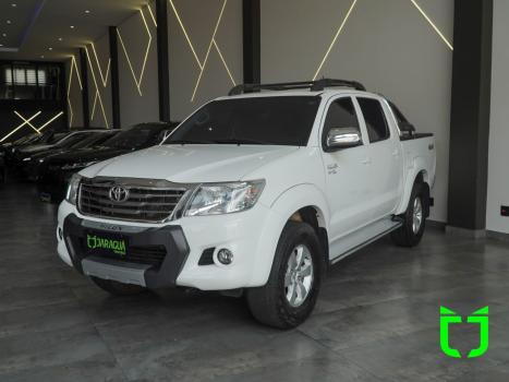 TOYOTA Hilux Caminhonete 2.7 16V 4P SRV FLEX 4X4  CABINE DUPLA AUTOMTICO, Foto 3