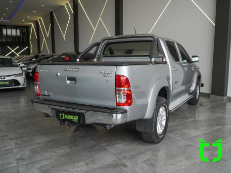 TOYOTA Hilux Caminhonete 2.7 16V 4P SRV FLEX CABINE DUPLA AUTOMTICO, Foto 4