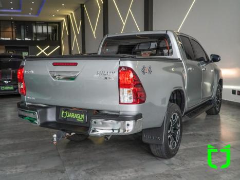 TOYOTA Hilux Caminhonete 2.8 16V SRV 4X4 DIESEL CABINE DUPLA AUTOMTICO, Foto 6