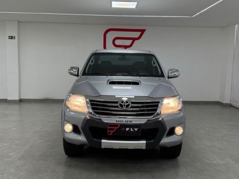 TOYOTA Hilux Caminhonete 3.0 4P 4X4 SRV TURBO DIESEL CABINE DUPLA, Foto 3