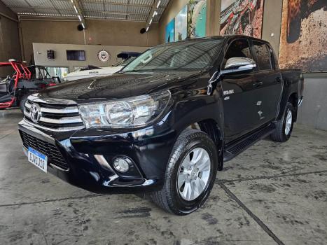 TOYOTA Hilux Caminhonete 2.7 16V 4P SRV FLEX 4X4  CABINE DUPLA AUTOMTICO, Foto 4
