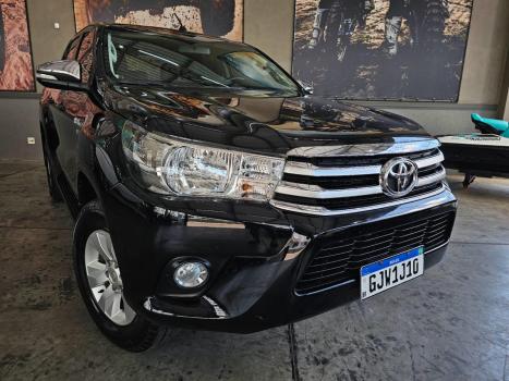TOYOTA Hilux Caminhonete 2.7 16V 4P SRV FLEX 4X4  CABINE DUPLA AUTOMTICO, Foto 7