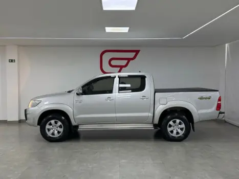 TOYOTA Hilux Caminhonete 2.7 16V 4P SRV FLEX 4X4  CABINE DUPLA AUTOMTICO, Foto 4