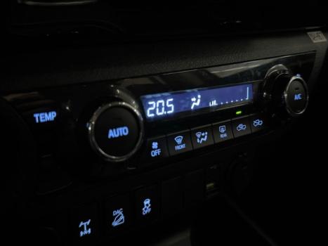 TOYOTA Hilux Caminhonete 2.8 16V SRX 4X4 DIESEL CABINE DUPLA AUTOMTICO, Foto 13