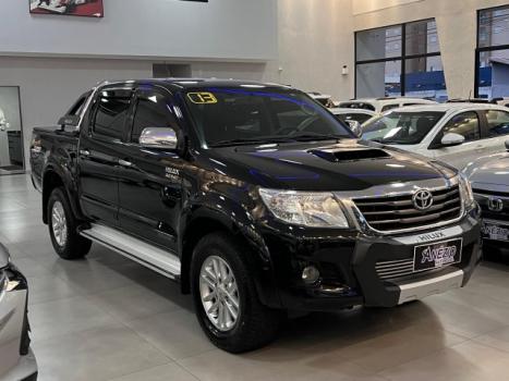 TOYOTA Hilux Caminhonete 3.0 4P 4X4 SRV TURBO DIESEL CABINE DUPLA, Foto 2