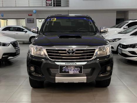 TOYOTA Hilux Caminhonete 3.0 4P 4X4 SRV TURBO DIESEL CABINE DUPLA, Foto 9